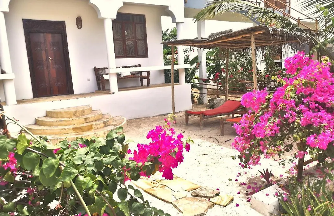 Moonshine Villa Hotel-1