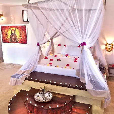 Moonshine Villa Hotel-3